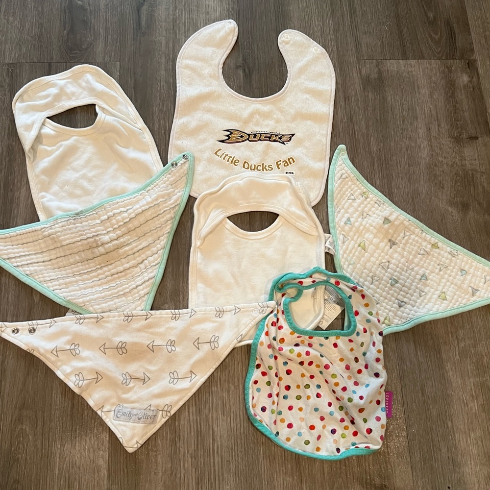 (6) Baby Bibs
